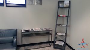 American Airlines Admirals Club YYZ Toronto Canada Terminal 3 Concourse A RenesPoints blog review (4)