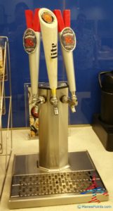 Delta Sky Club PHL Philadelphia Terminal D by RenésPoints travel blog (9)