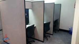 Delta Sky Club EWR Newark Liberty International Airport RenesPoints blog review (17)