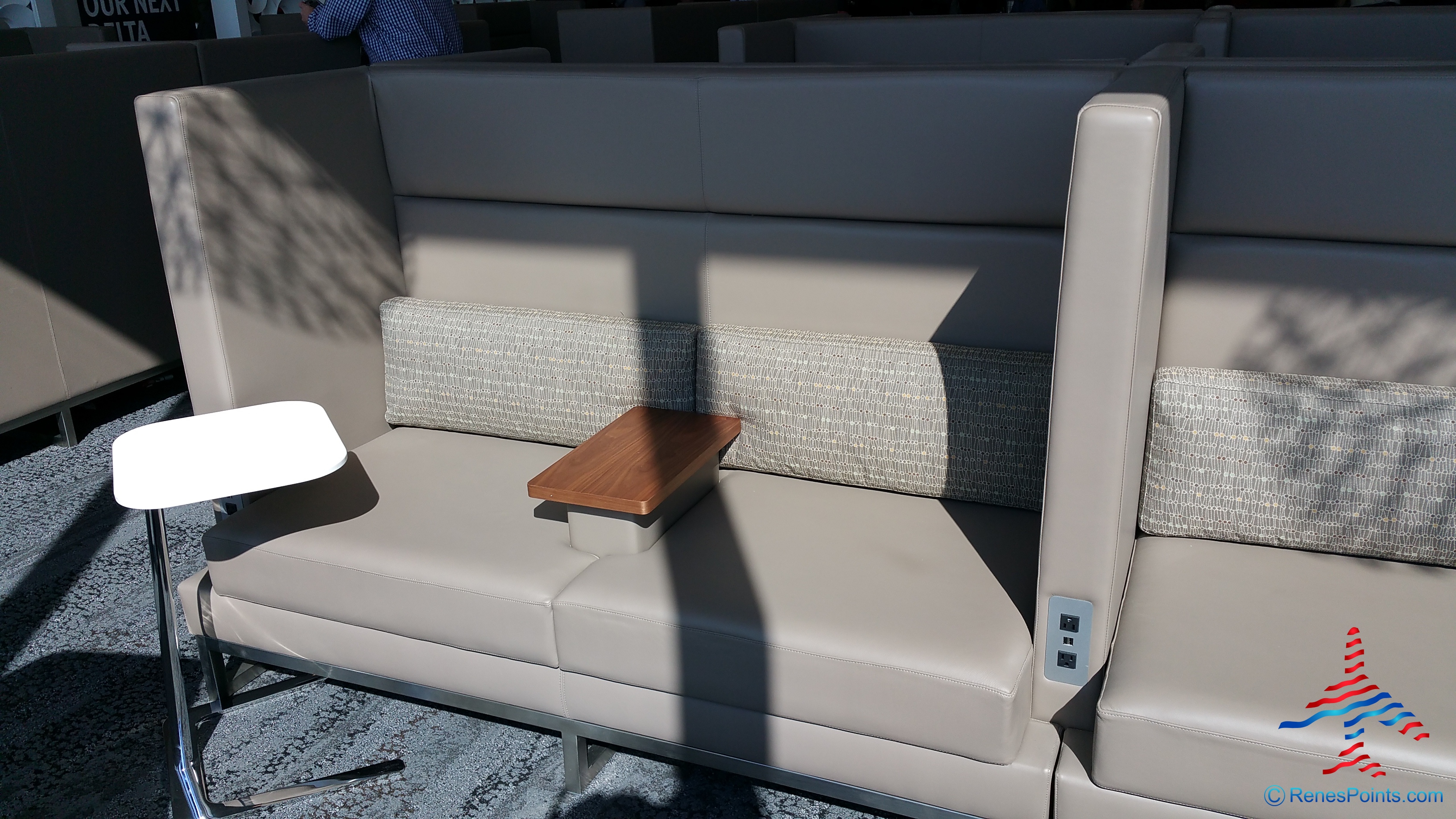 Delta Sky Club ATL Atlanta Concourse B Review by RenesPoints blog