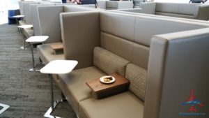 New Delta Sky Club ATL Atlanta Airport B concorse RenesPoints blog reveiw (17)
