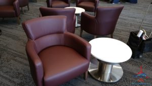 New Delta Sky Club ATL Atlanta Airport B concorse RenesPoints blog reveiw (21)