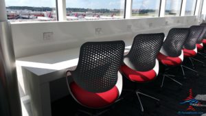 New Delta Sky Club ATL Atlanta Airport B concorse RenesPoints blog reveiw (22)