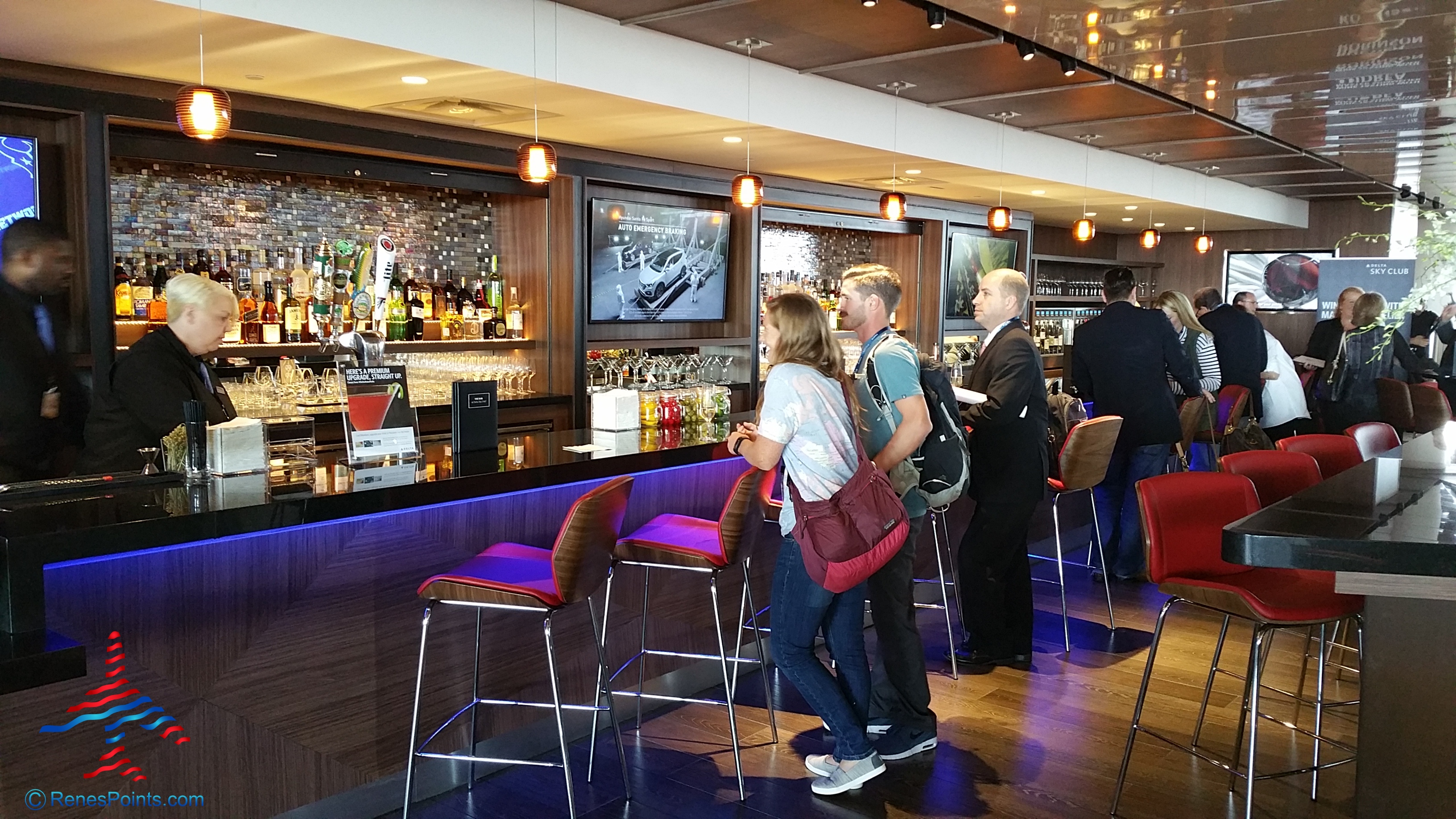 Delta Sky Club ATL Atlanta Concourse B Review by RenesPoints blog