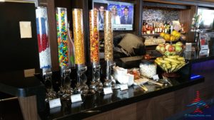 New Delta Sky Club ATL Atlanta Airport B concorse RenesPoints blog reveiw (29)