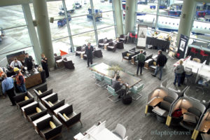 dsc_8840_overlooking-main-floor-delta-skyclub-from-balcony