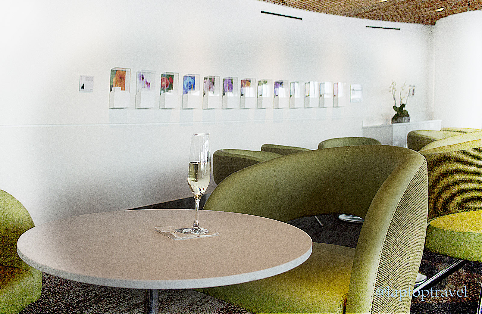 Review of Delta’s Newest Massive Flagship Sky Club in Seattle SEA – A First-Hand Visit