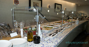 dsc_8867_food-service-bar-delta-skyclub-preview-event_001