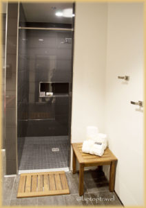 dsc_8900_seattle-delta-skyclub-seatac-shower-suites-laptoptravel_