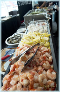 dsc_8912_ethan-stowell-food-offering-private-premiere-delta-skyclub-event-laptoptravel_03