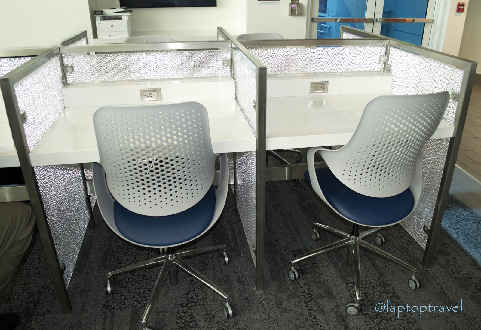 Review of Delta’s Newest Massive Flagship Sky Club in Seattle SEA – A First-Hand Visit