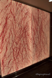 dsc_9184_seattle-delta-skyclub-seatac-mens-bathroom-laptoptravel_