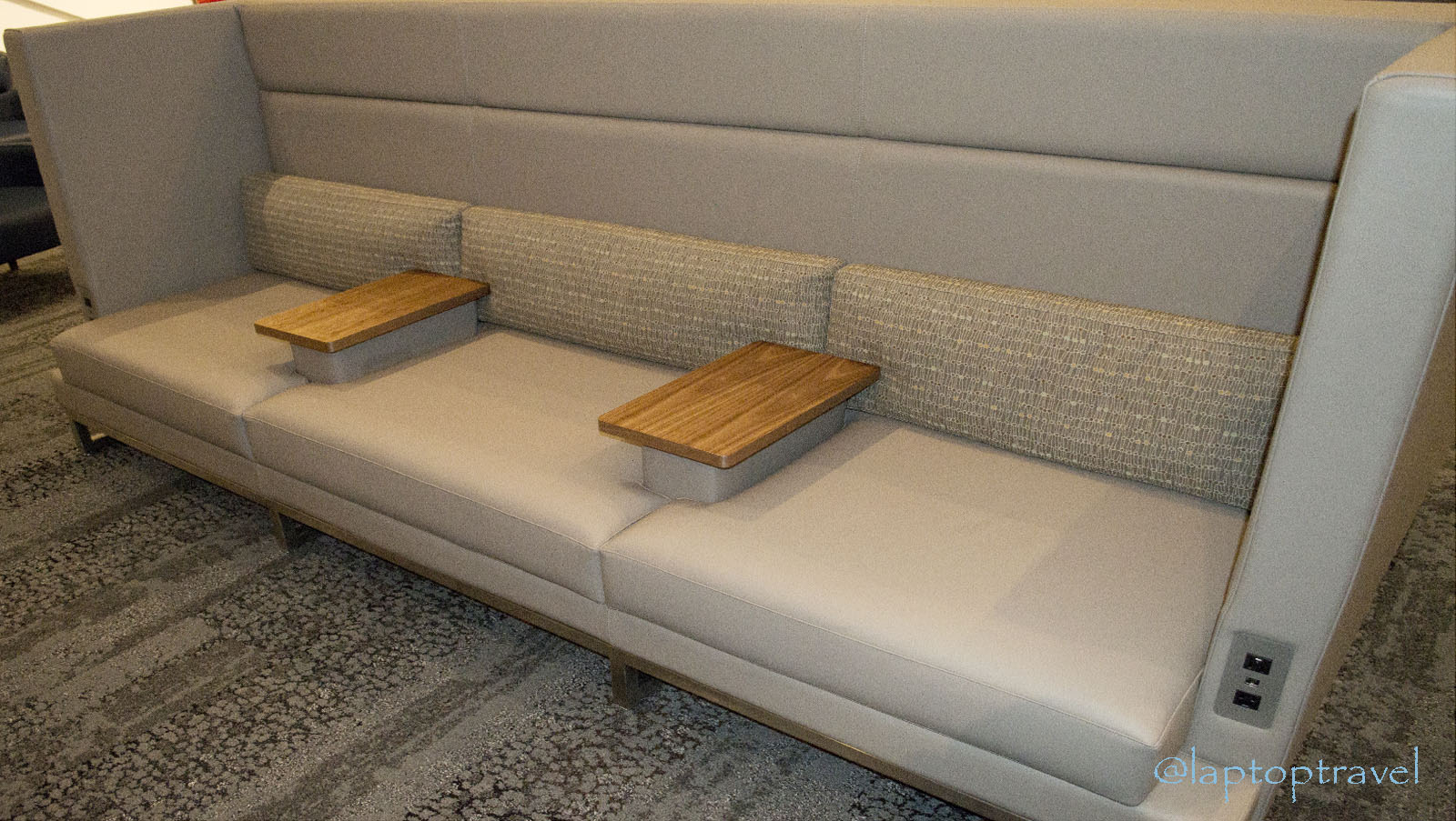 Review of Delta’s Newest Massive Flagship Sky Club in Seattle SEA – A First-Hand Visit