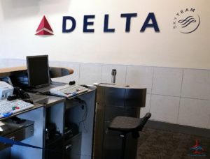 empty-delta-gate-renespoints-blog
