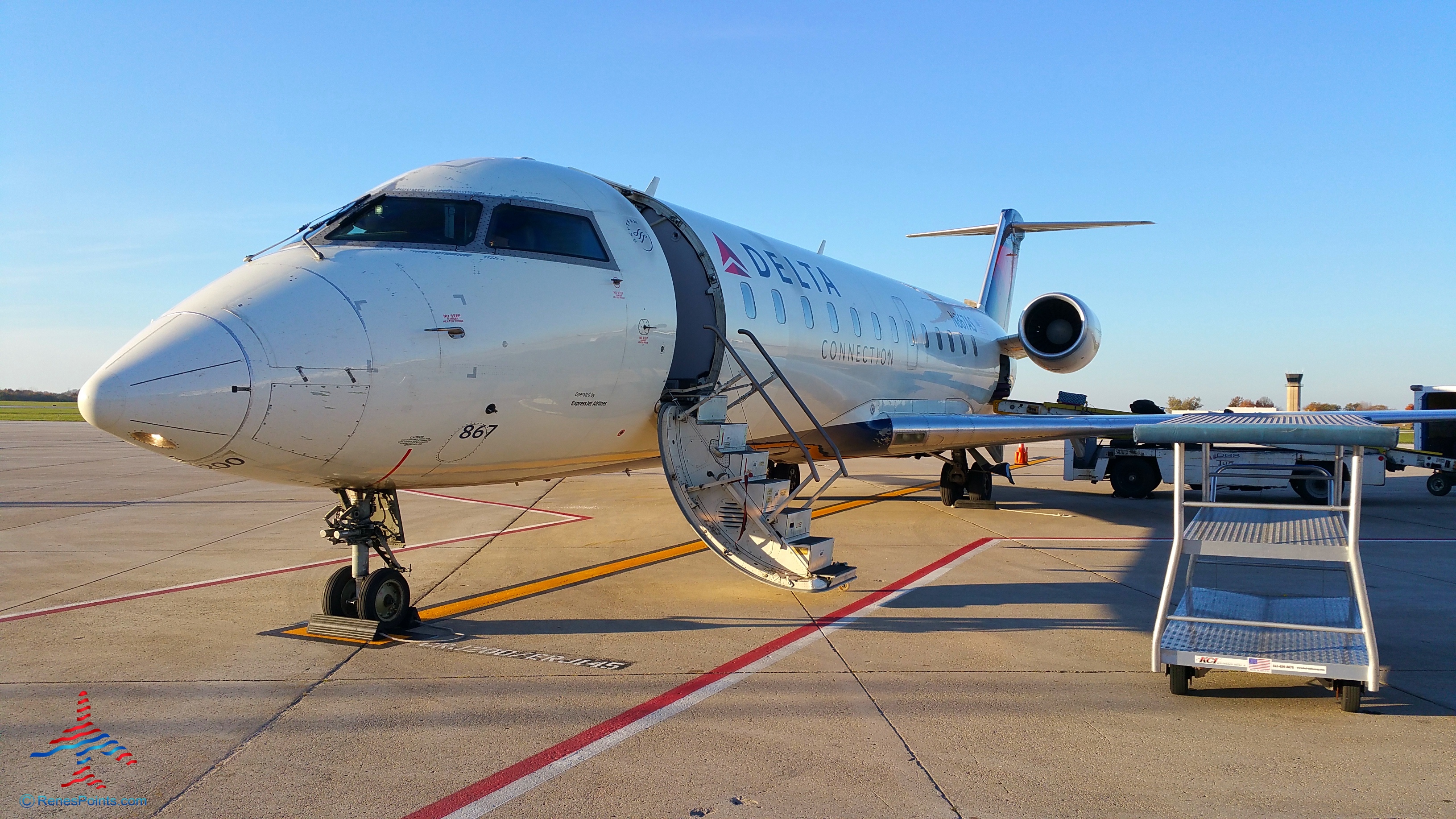 CONFIRMED! Delta IS testing installed Comfort+ seats on CRJ200s!