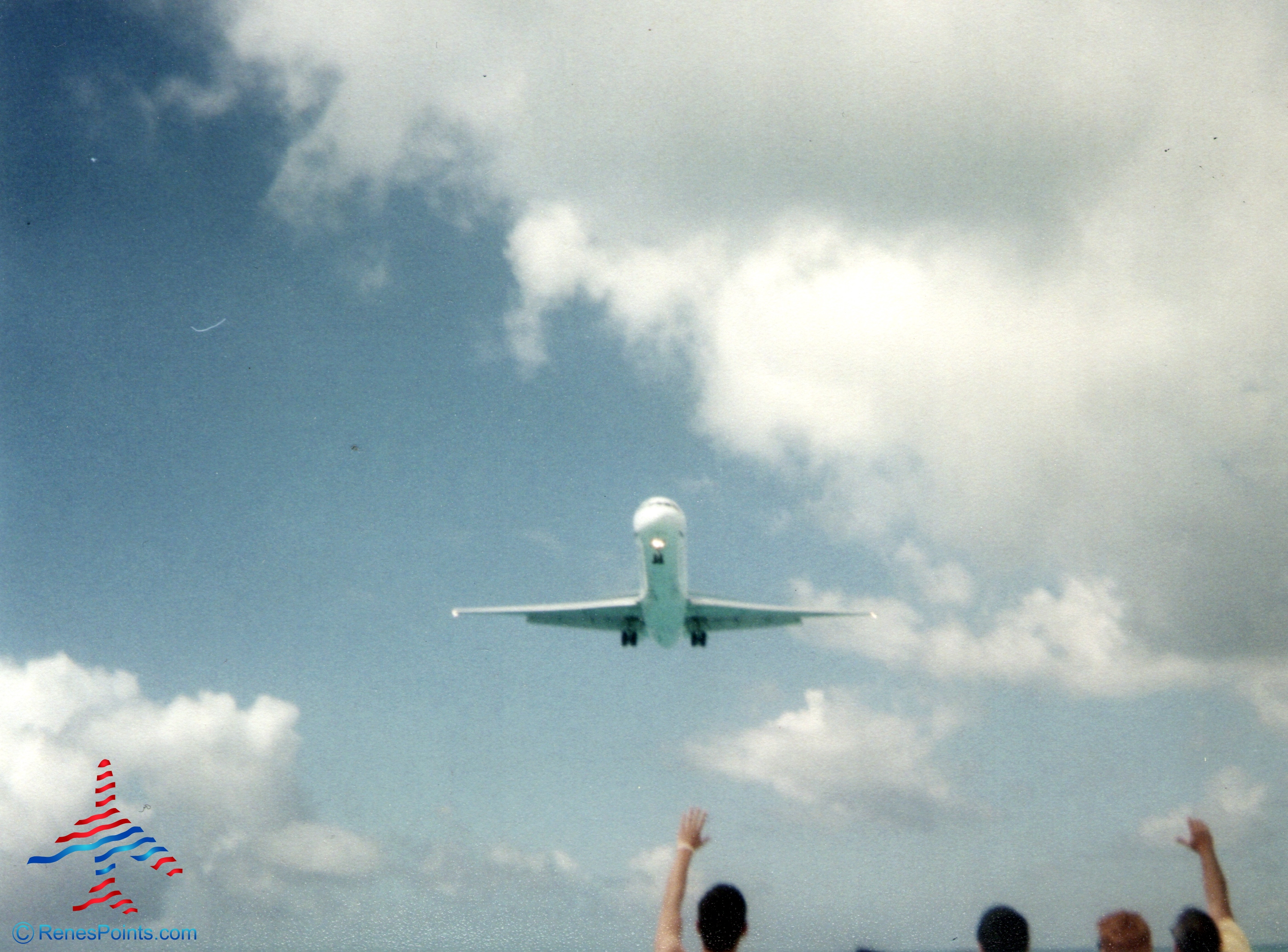 ANNOUNCING: RenésPoints Meet-Up SXM Maho Beach St. Maarten! #AVgeek joy