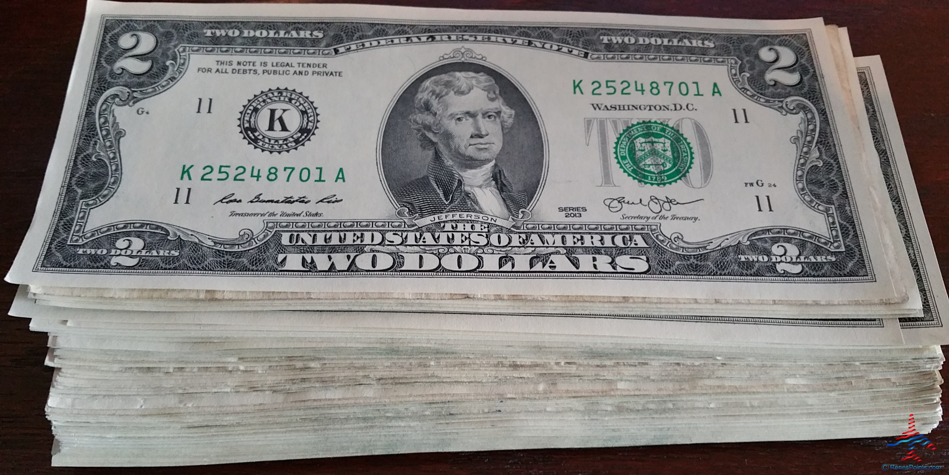large-stack-two-2-dollar-bills.