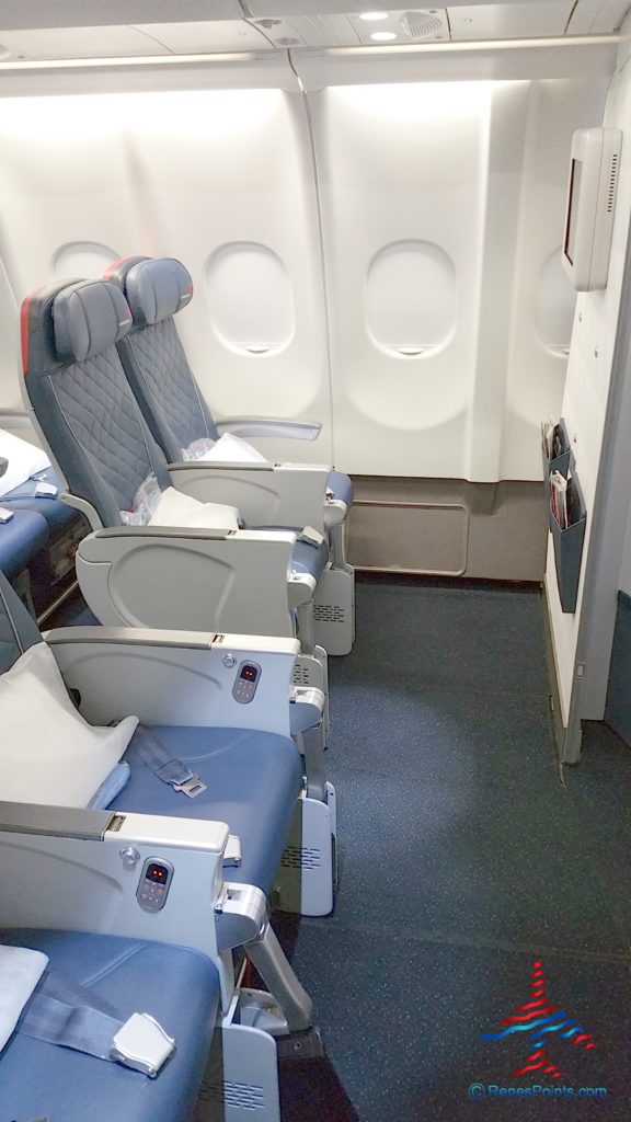 What are the best Delta seats in Coach or Comfort Plus on a A330200
