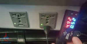 delta-a320-usb-powerport-test-renespoints-blog
