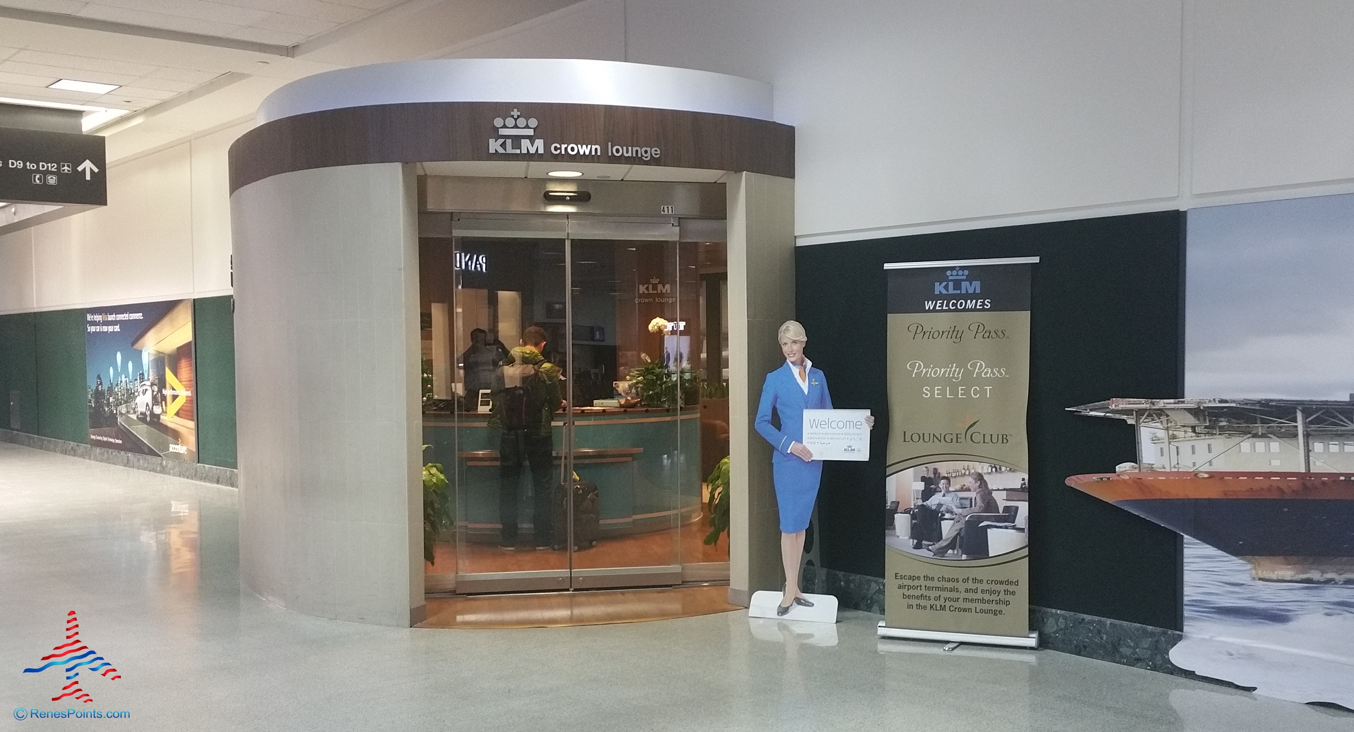 Review: KLM Crown Lounge IAH Houston Airport Skyteam Lounge & Priority Pass
