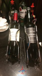 klm-crown-lounge-iah-houston-airport-renespoints-blog-review-priority-pass-skyteam-lounge-10