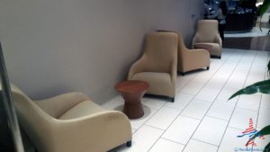 klm-crown-lounge-iah-houston-airport-renespoints-blog-review-priority-pass-skyteam-lounge-16