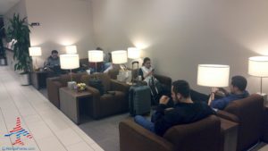 klm-crown-lounge-iah-houston-airport-renespoints-blog-review-priority-pass-skyteam-lounge-18