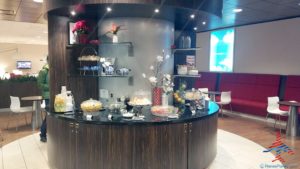 klm-crown-lounge-iah-houston-airport-renespoints-blog-review-priority-pass-skyteam-lounge-6