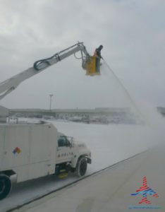 delta-jet-deice-in-grr-grand-rapids-michigan-renespoints-blog