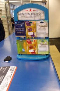 gift-card-rack-at-usps