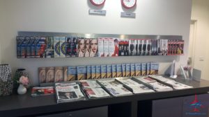 review-air-france-priority-pass-lounge-iah-houston-texas-renespoints-travel-blog-4