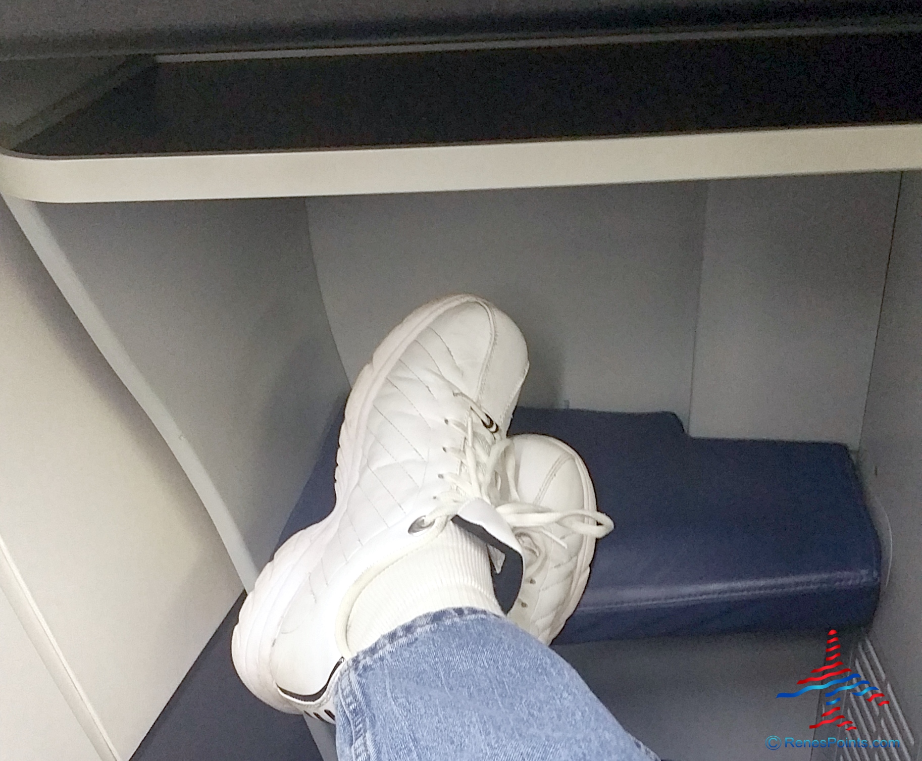 A Reader / Blogger Adventure to SXM  St. Maarten – Introduction and Mileage Run Point Totals