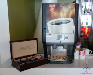 The Priority Pass Executive lounge review at SXM St Maarten RenesPoints Travel blog review (16)