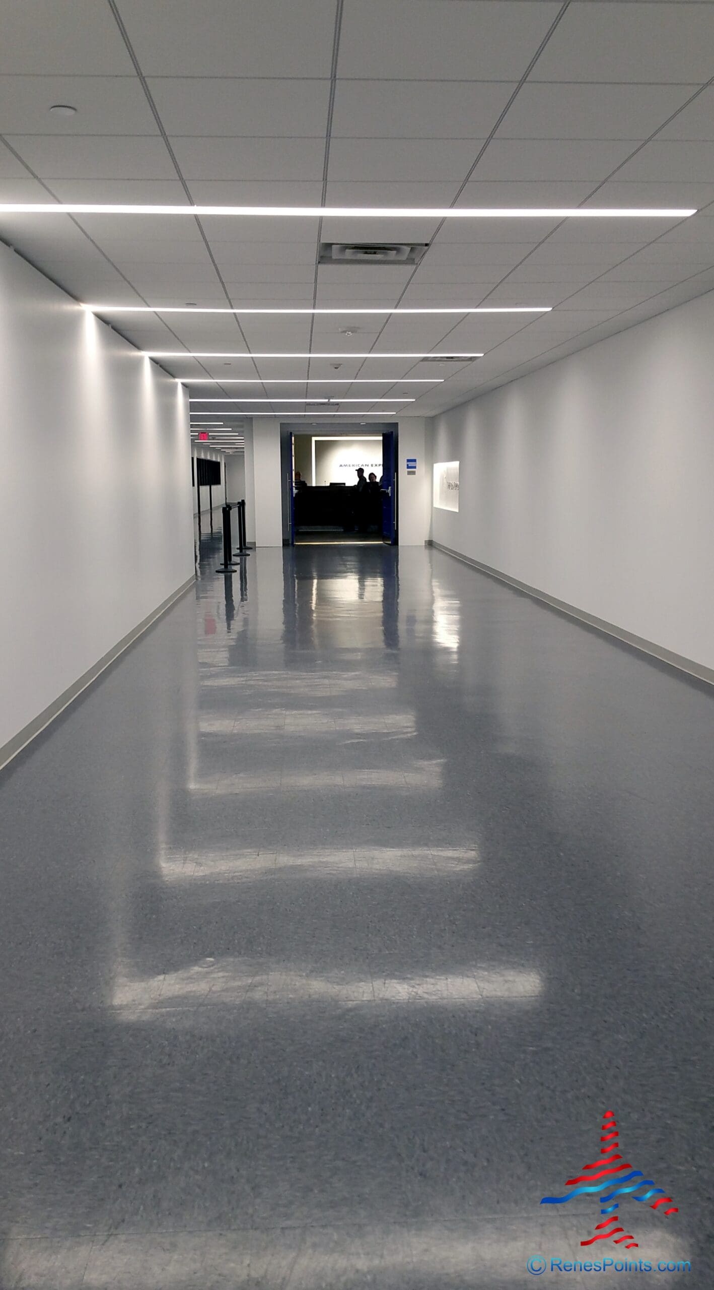 The “hidden” Houston IAH American Express Centurion Lounge Terminal D Review