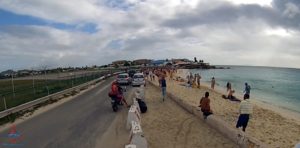 jet blast onto beach at sxm