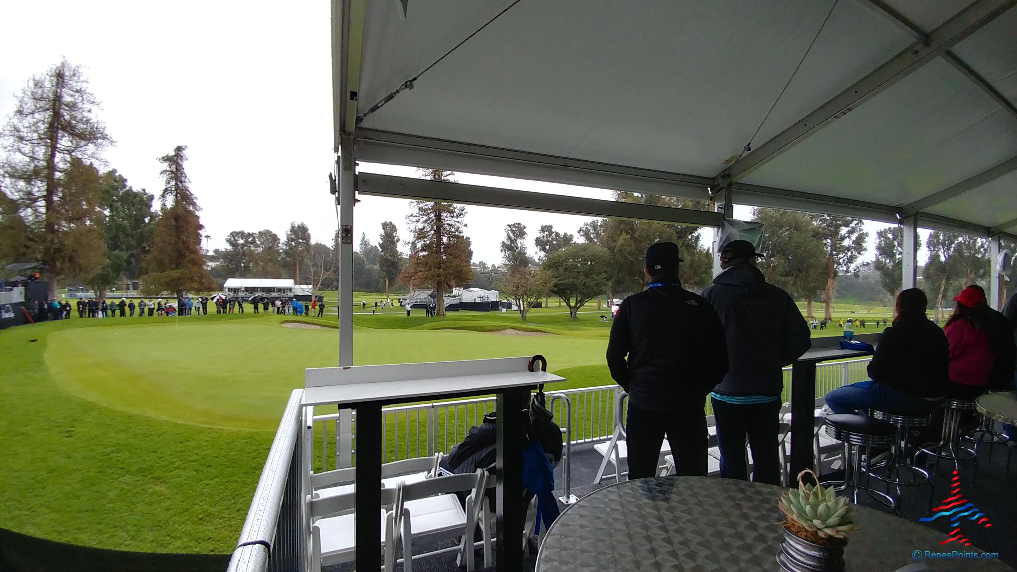 Review: United #MPEclusives Suite at Riviera Country Club PGA LAX Genesis Open RenesPoints Blog review