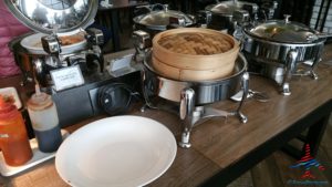 plaza premium priority pass lounge hong kong hkg airport renespoints blog review (17)