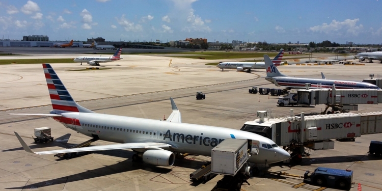 American Airlines jets