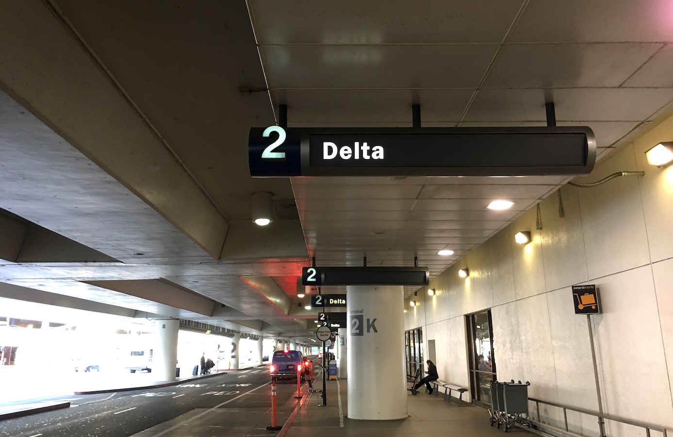 What is it like in LAX this week? Reader Chris tell us the “real” skinny on the Delta terminal move!