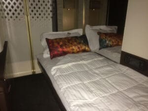 Photo Credit to pointedoutblog-com via RenesPoints travel blog (2)