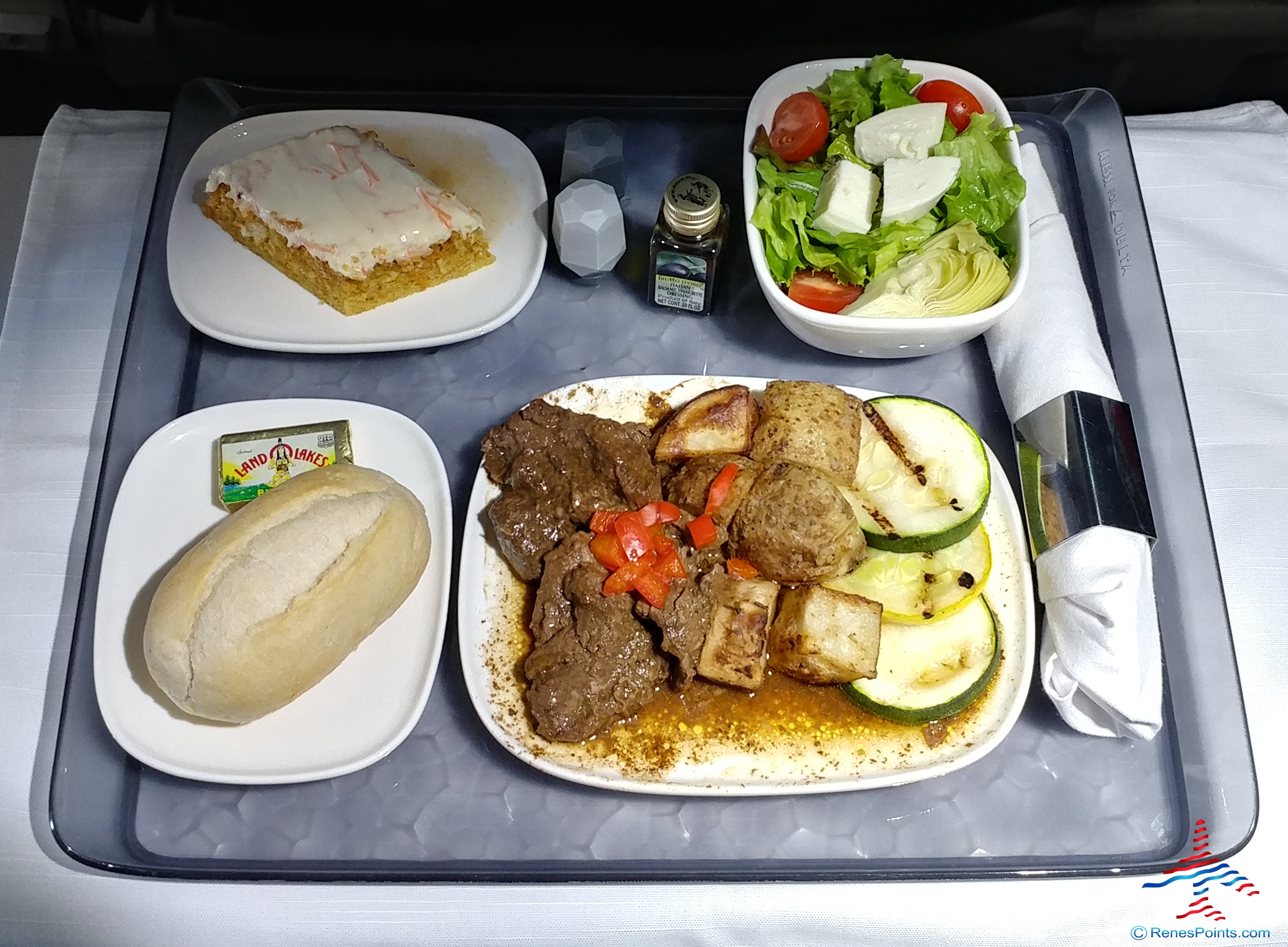 Bon App tit Hot Meals Are Finally Coming Back To Delta First Class 