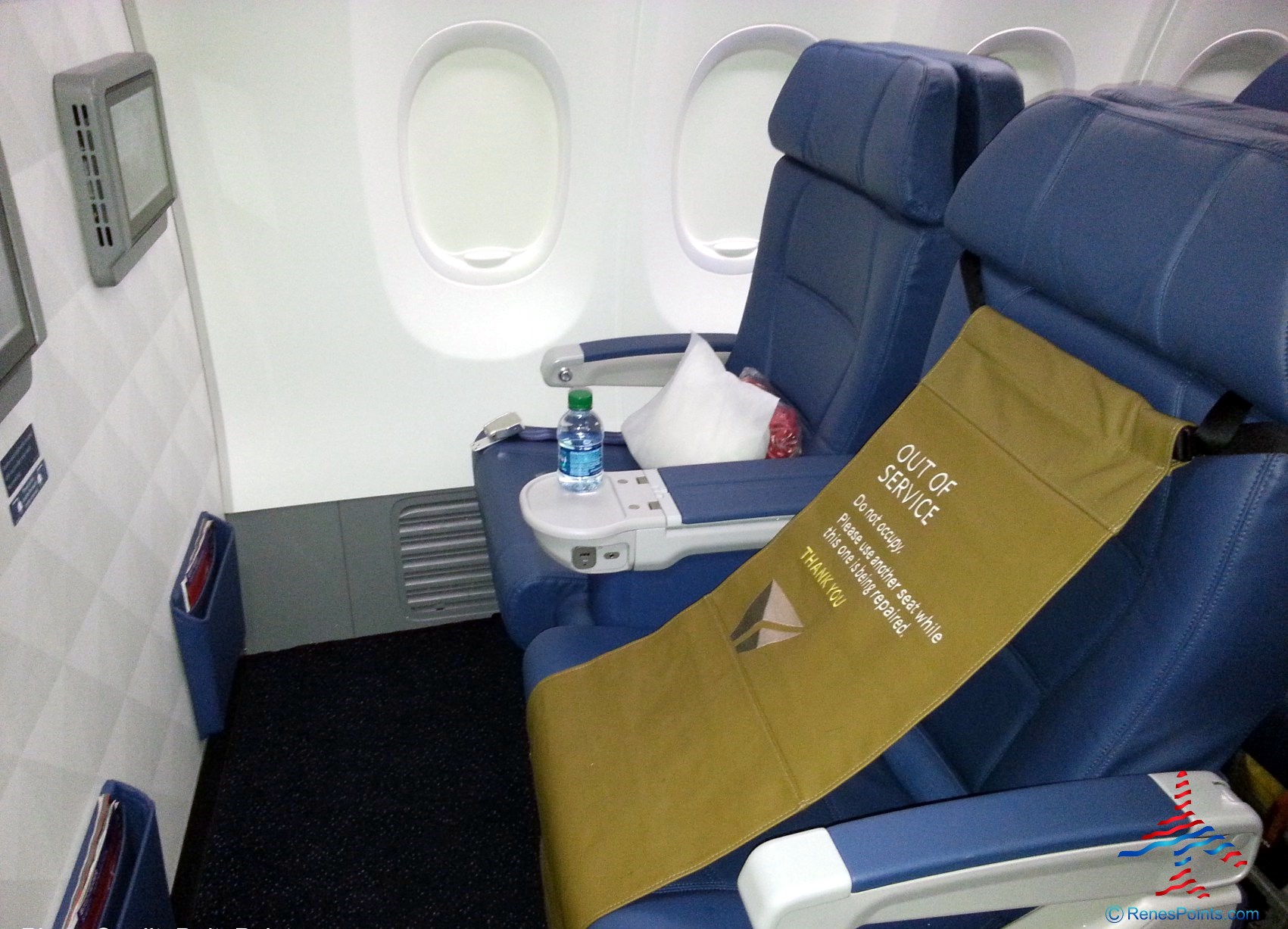 Bulkhead Seating The Pros Cons Includes Airline Guide 41 OFF