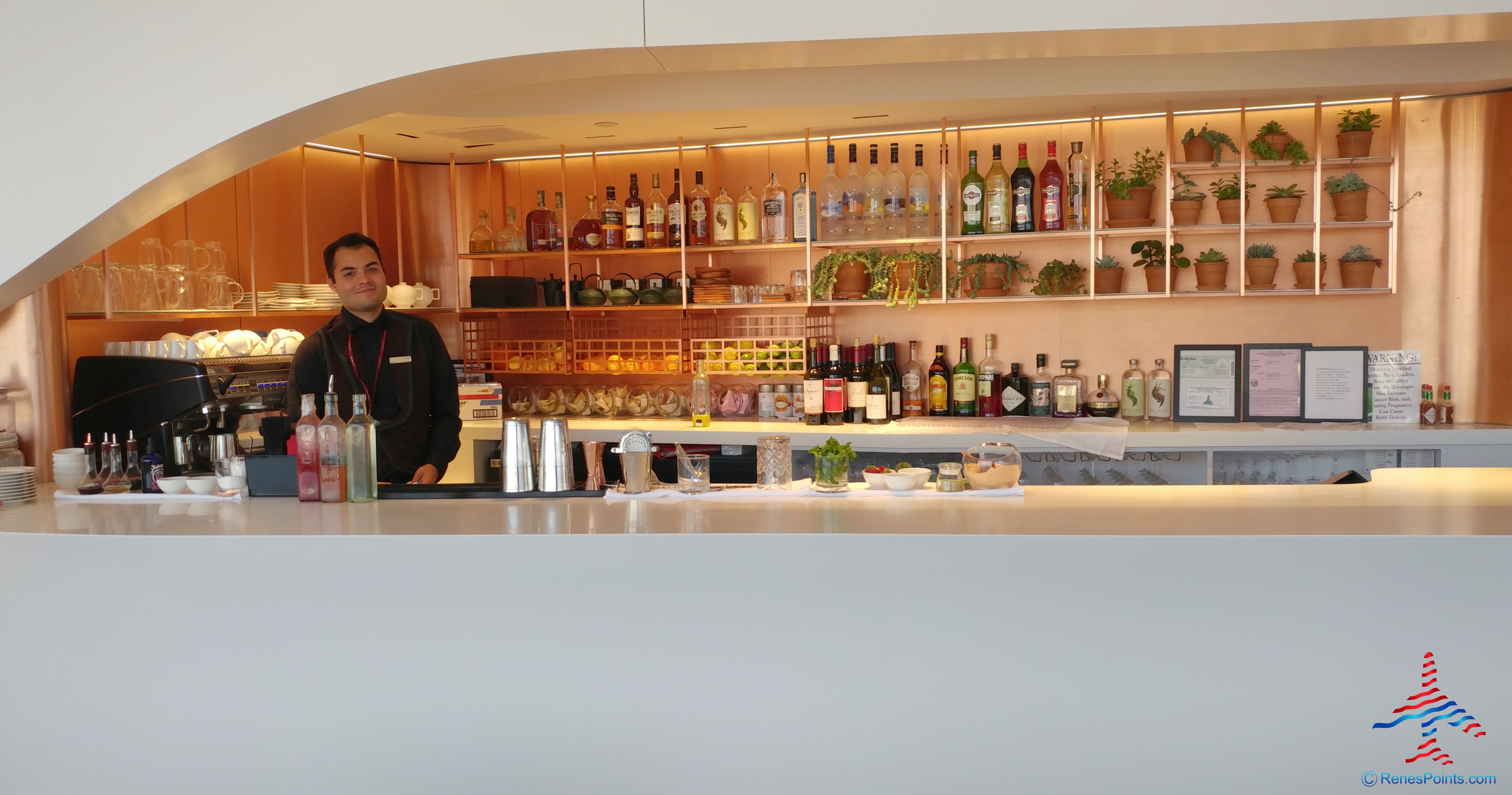 Virgin Atlantic Clubhouse Los Angeles LAX Terminal 2 – T2 Review
