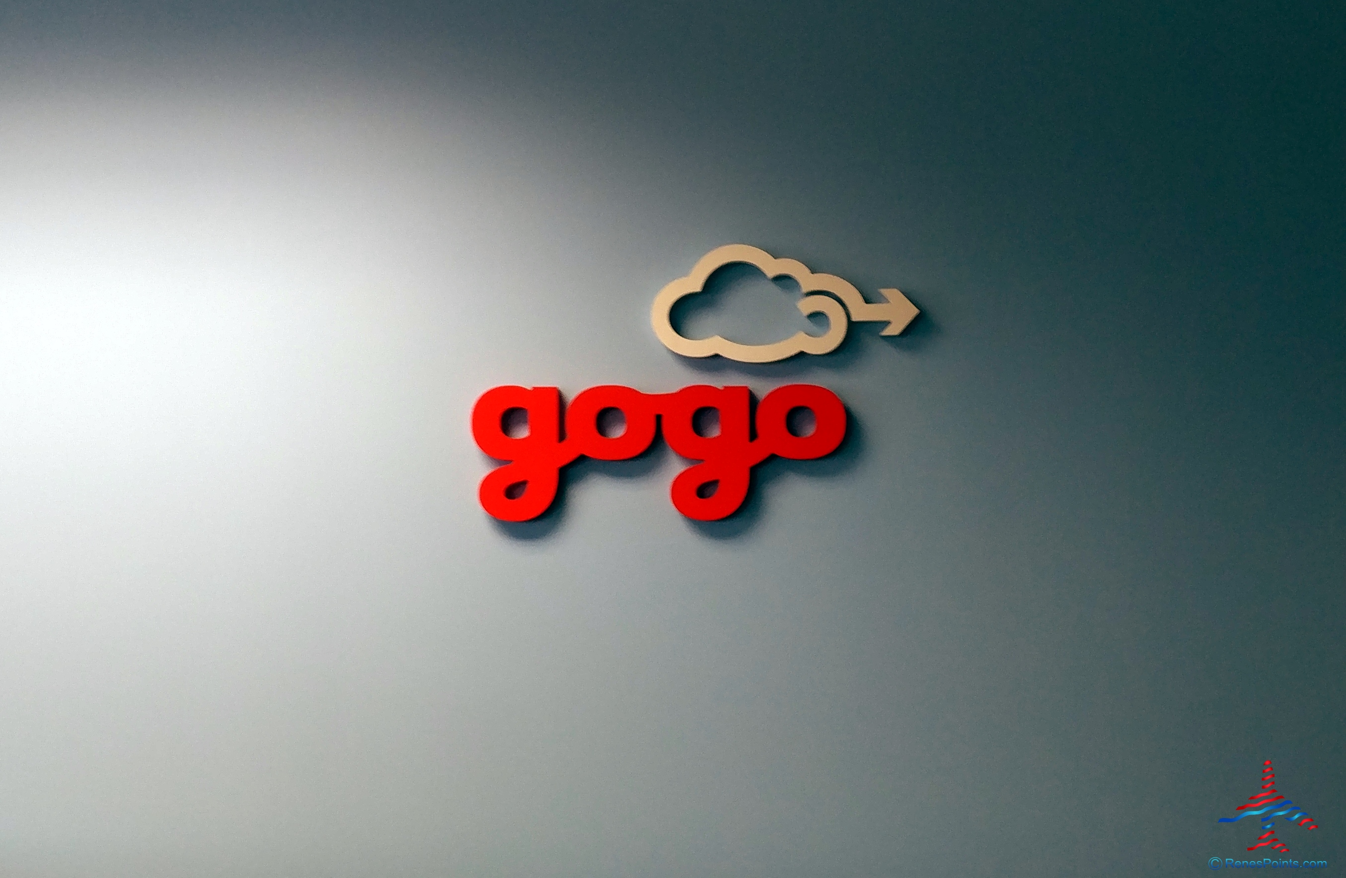 A look inside the Chicago Gogo 2Ku Assembly and Shipping Facility – the Tech Behind Delta FAST Wifi speed!