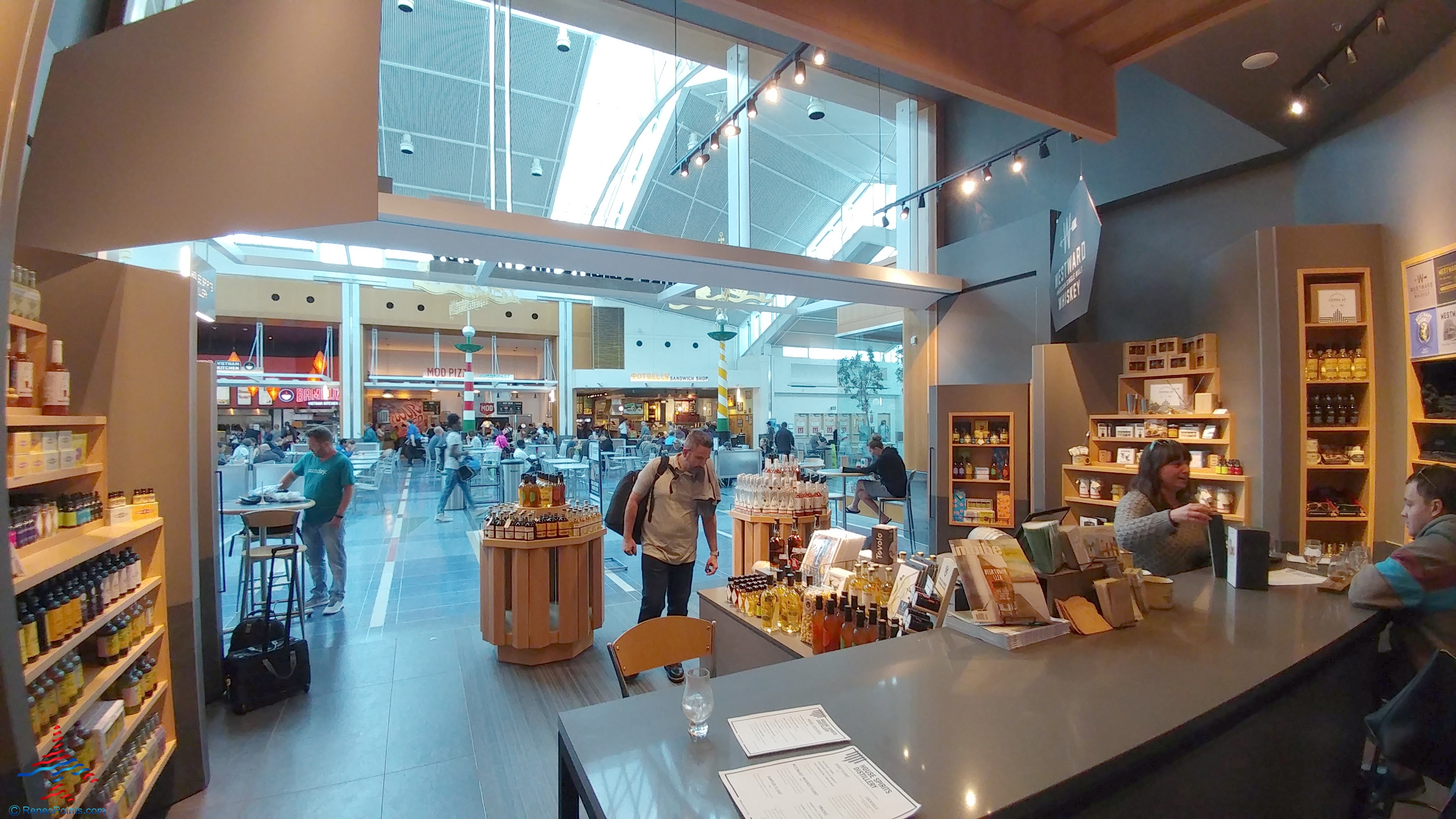 Review: House Spirits Distillery Portland PDX Airport via Priority Pass Near Gate C6