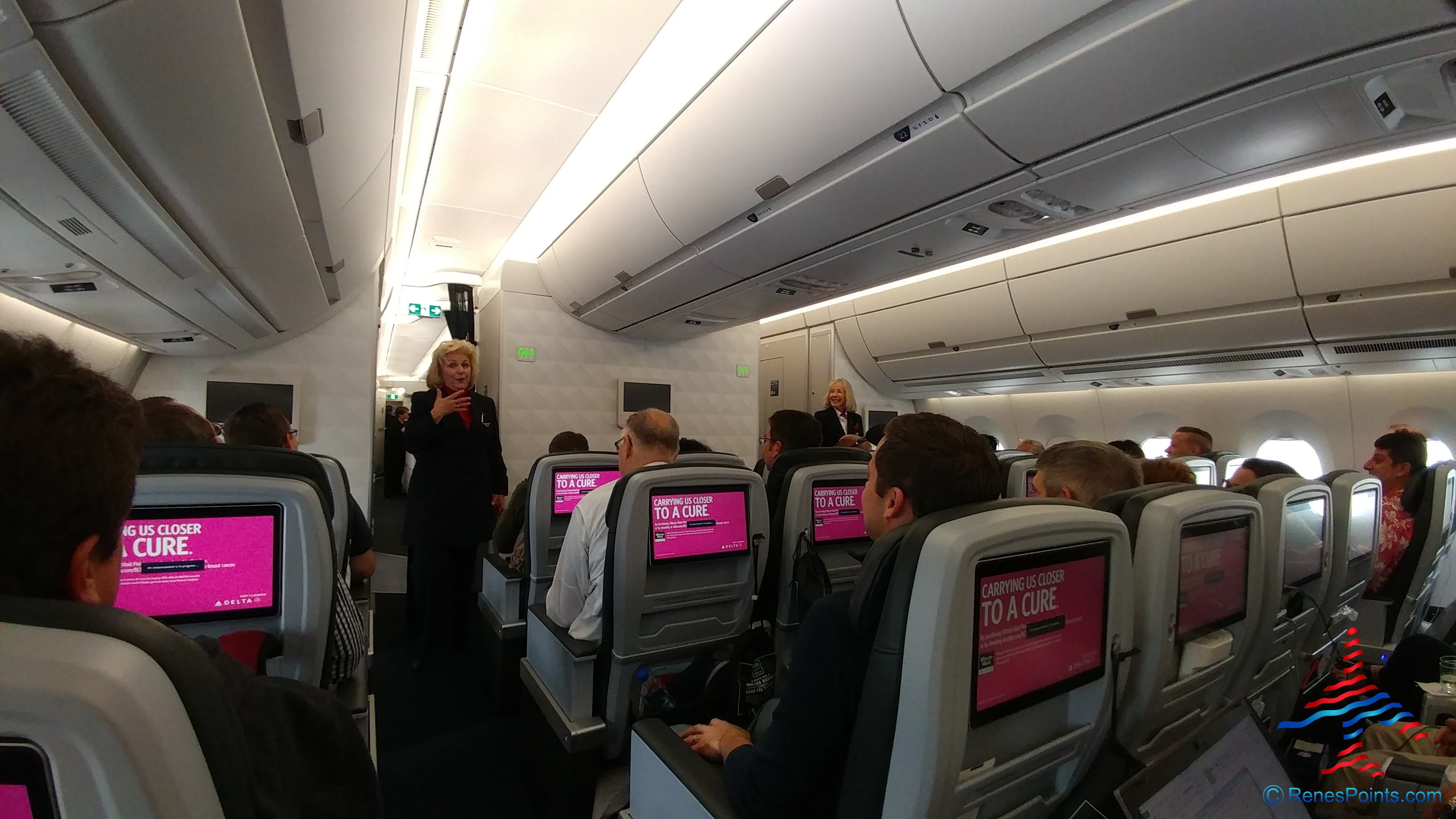 Review: Delta Air Lines Premium Select Experience – Meals, Drinks, Entertainment & more!