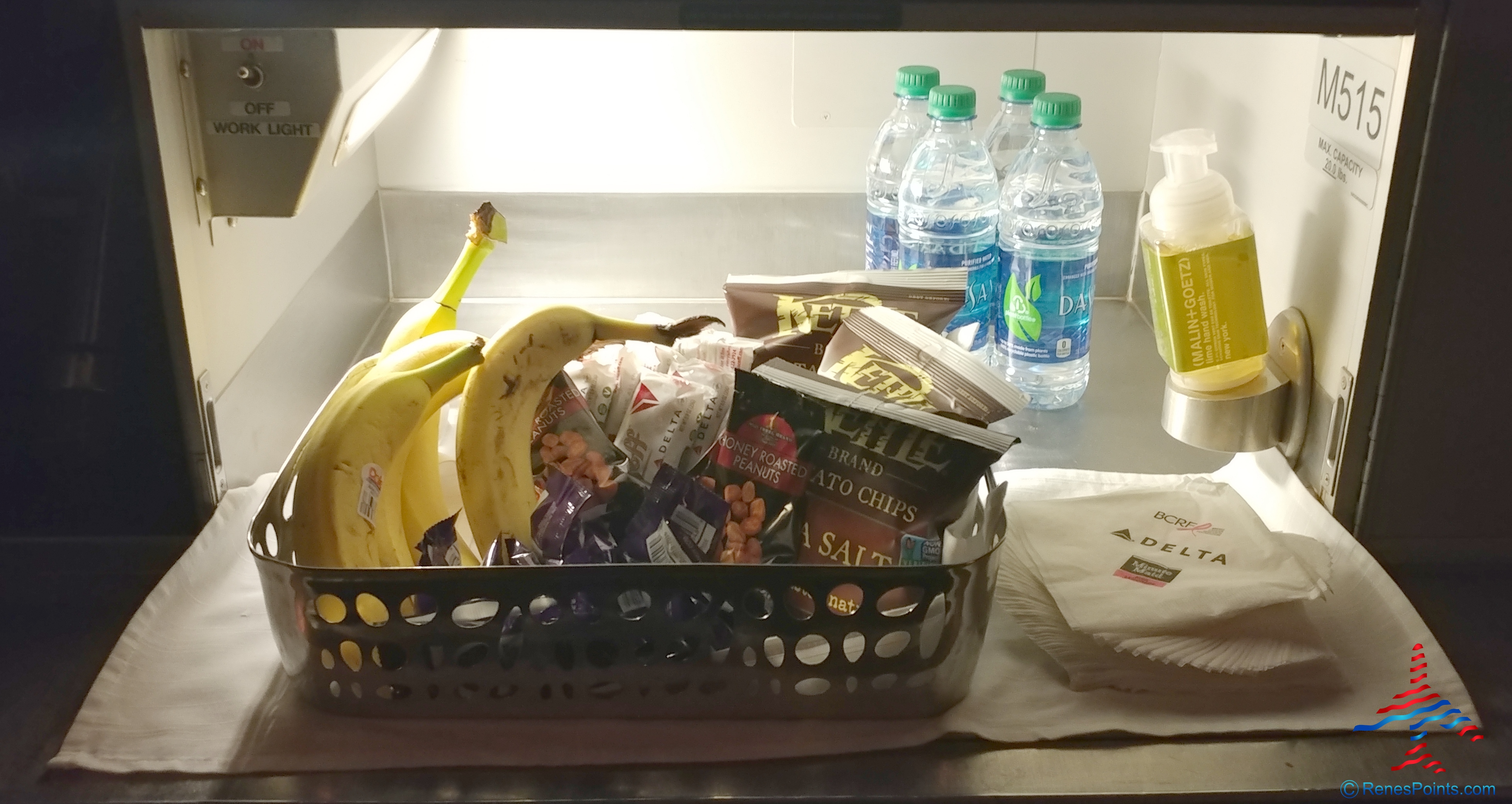 Delta One 777 review – It’s time for an upgrade Delta!