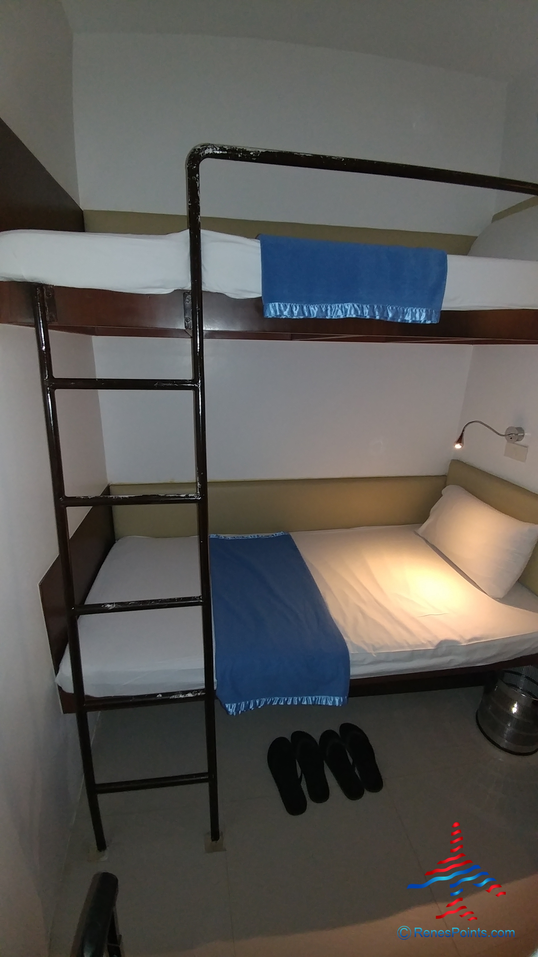 The Wings Lounge Review Manila MNL Airport – Massage, showers & more available 24 hours a day.