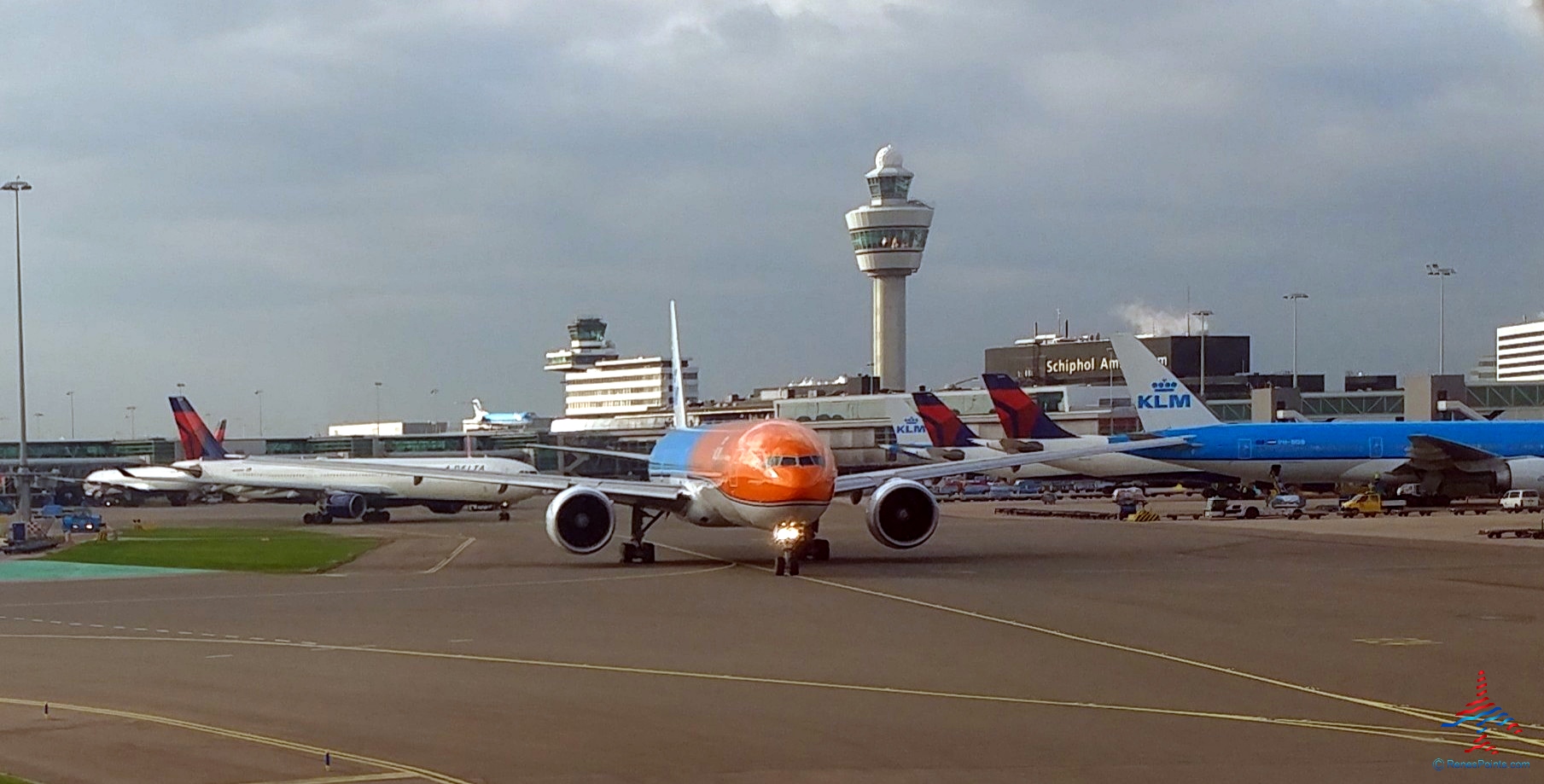 Delta One 777 review – It’s time for an upgrade Delta!