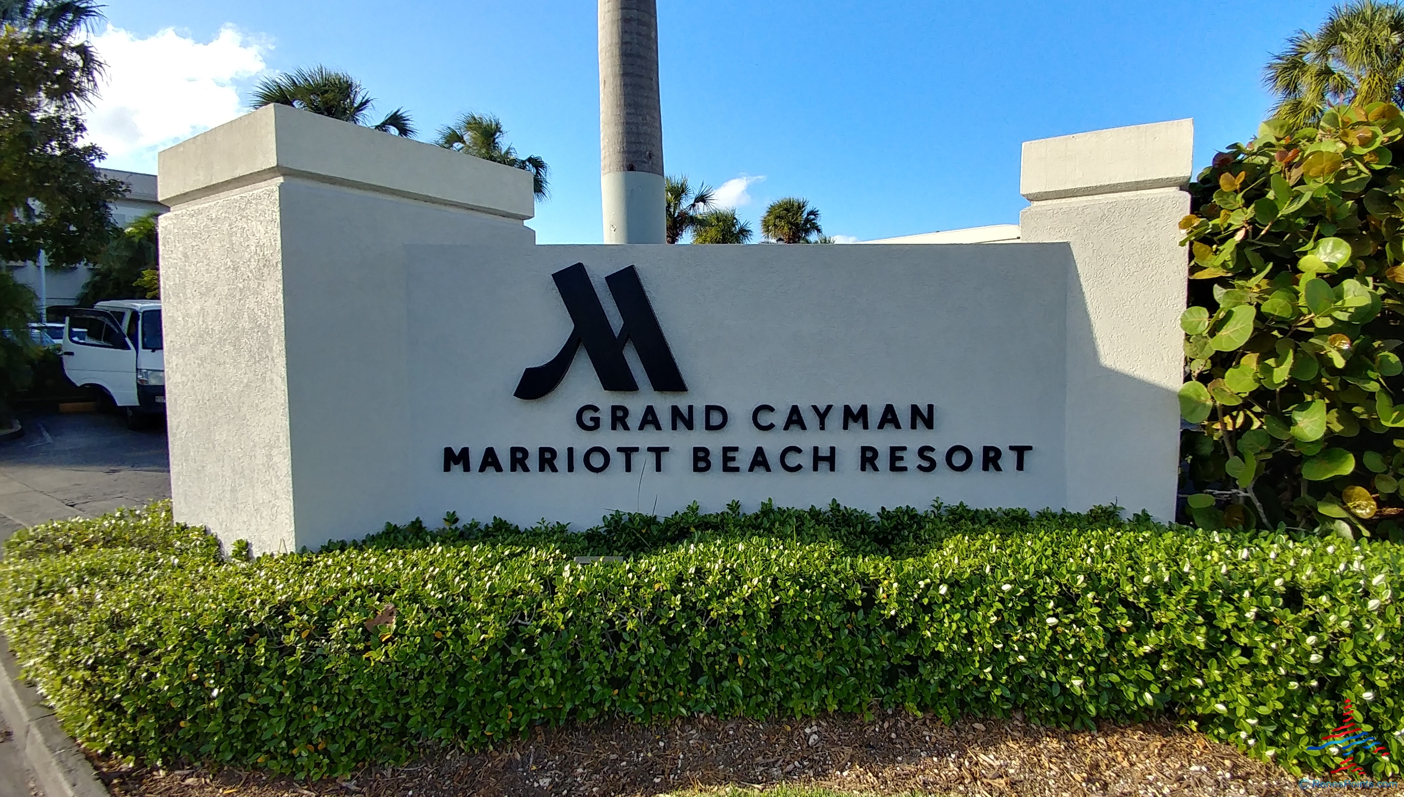 “I AM GOING TO CALL THE POLICE!” – My check-in welcome at the Marriott Resort Grand Cayman!